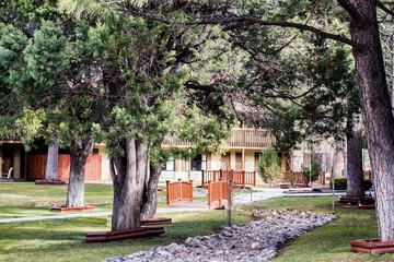 Pet Friendly Best Western Pine Springs Inn in Ruidoso Downs, New Mexico