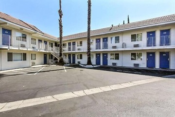 Pet Friendly Motel 6 San Jose - Campbell in Campbell, California