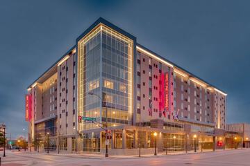 Pet Friendly Hampton Inn & Suites Fort Worth Downtown in Fort Worth, Texas