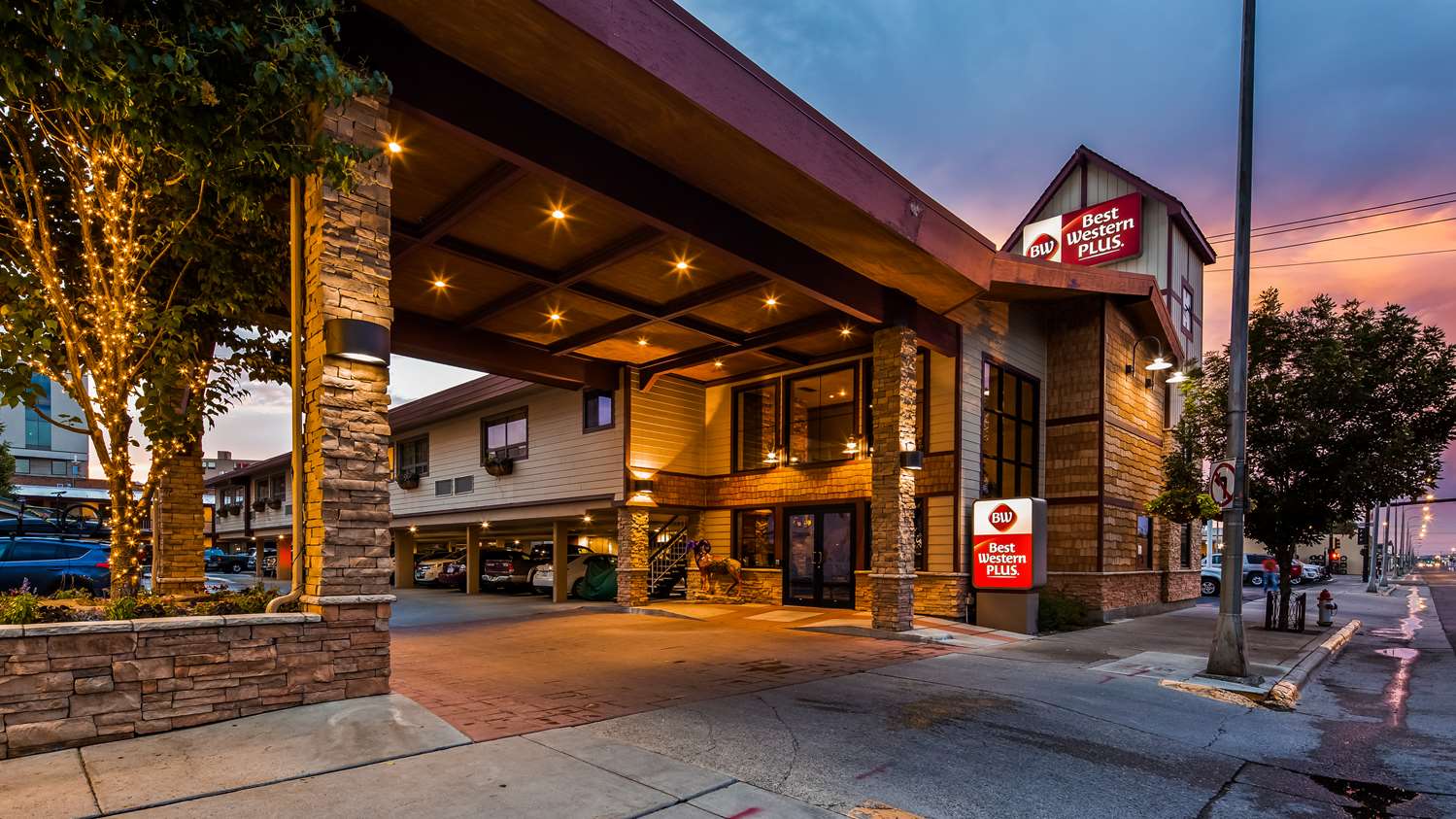 Pet Friendly Hotels in Billings, Montana accepting Dogs and Cats